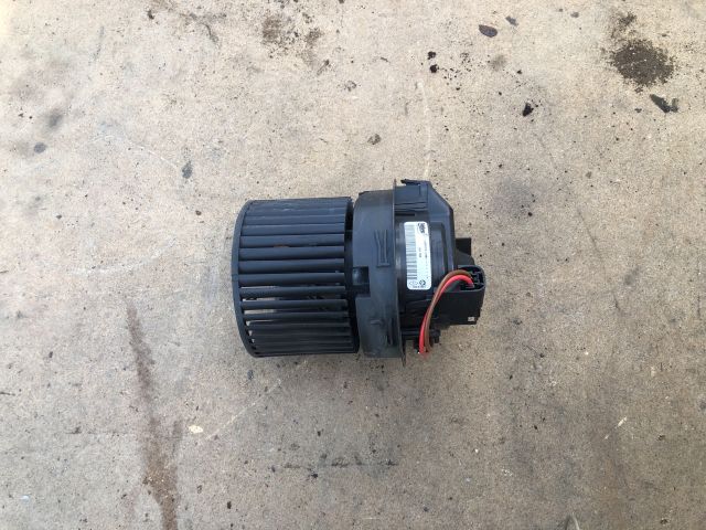 bontott RENAULT CLIO IV Fűtőmotor (Klímás)