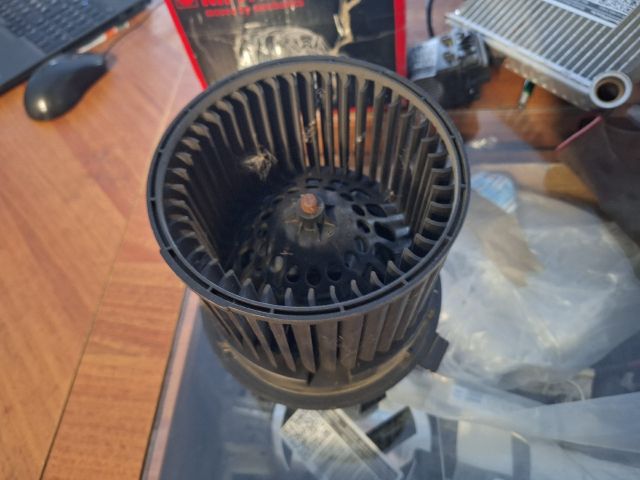 bontott RENAULT CLIO IV Fűtőmotor (Klímás)