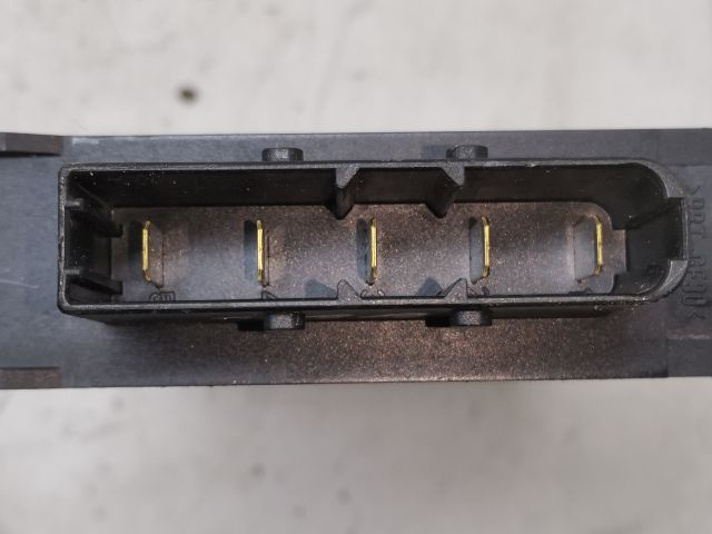 bontott RENAULT CLIO IV Fűtőradiátor (Elektromos)