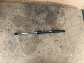 bontott RENAULT CLIO IV Gázrugós Kitámasztó Teleszkóp Motorháztető