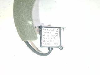 bontott RENAULT CLIO IV GPS Antenna