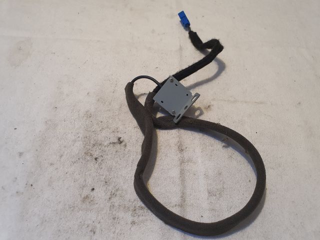 bontott RENAULT CLIO IV GPS Antenna