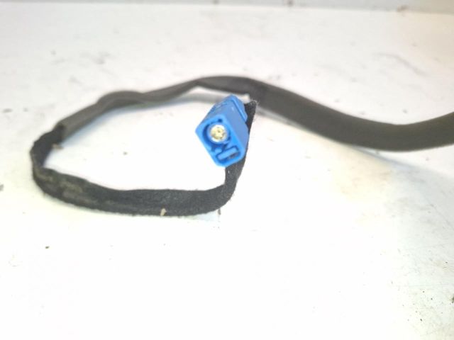 bontott RENAULT CLIO IV GPS Antenna