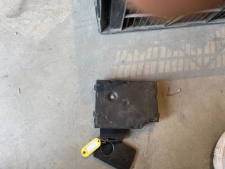 bontott RENAULT CLIO IV Gyújtáskapcsoló