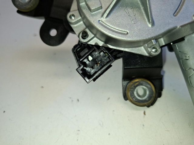 bontott RENAULT CLIO IV Hátsó Ablaktörlő Motor