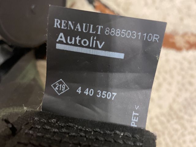 bontott RENAULT CLIO IV Hátsó középső Biztonsági Öv