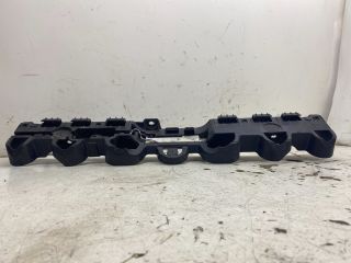 bontott RENAULT CLIO IV Hátsó középső Lökhárító Tartó (Műanyag)