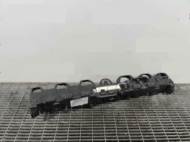 bontott RENAULT CLIO IV Hátsó középső Lökhárító Tartó (Műanyag)