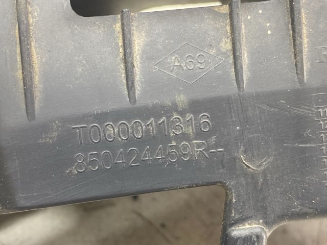 bontott RENAULT CLIO IV Hátsó középső Lökhárító Tartó (Műanyag)