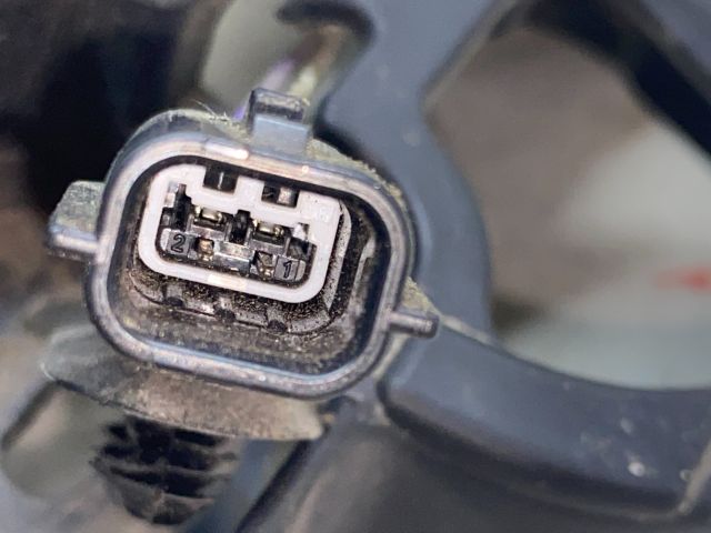 bontott RENAULT CLIO IV Hátsó középső Lökhárító Tartó (Műanyag)