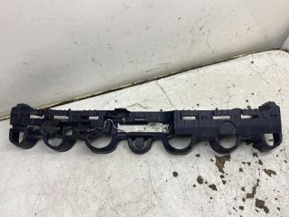 bontott RENAULT CLIO IV Hátsó középső Lökhárító Tartó (Műanyag)