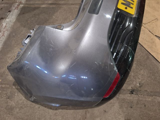 bontott RENAULT CLIO IV Hátsó Lökhárító (Részeivel)