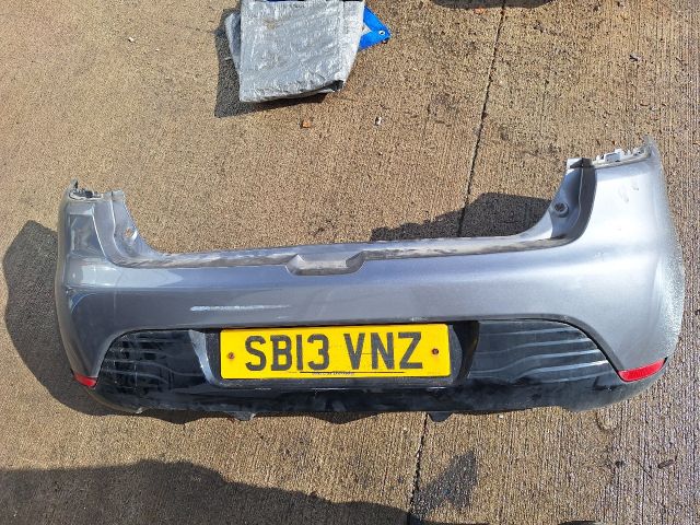 bontott RENAULT CLIO IV Hátsó Lökhárító (Részeivel)