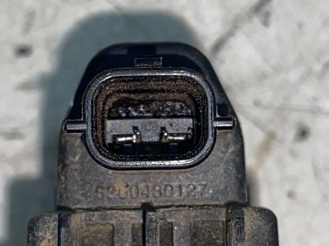 bontott RENAULT CLIO IV Hátsó Rendszámtábla Világítás