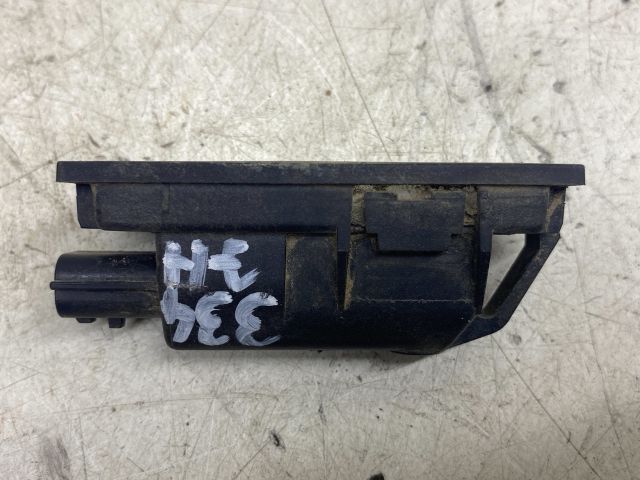 bontott RENAULT CLIO IV Hátsó Rendszámtábla Világítás