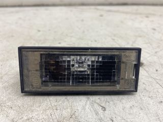 bontott RENAULT CLIO IV Hátsó Rendszámtábla Világítás