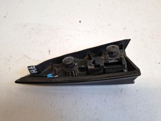 bontott RENAULT CLIO IV Hátsó Szélvédő Díszléc