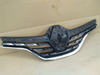 bontott RENAULT CLIO IV Hűtőrács