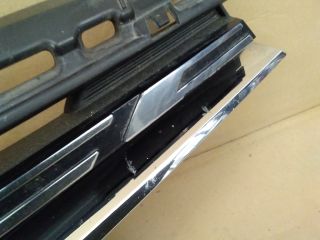 bontott RENAULT CLIO IV Hűtőrács