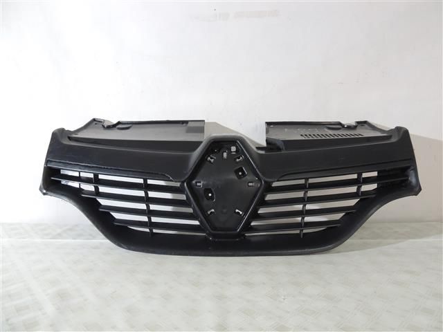 bontott RENAULT CLIO IV Hűtőrács