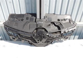 bontott RENAULT CLIO IV Hűtőrács