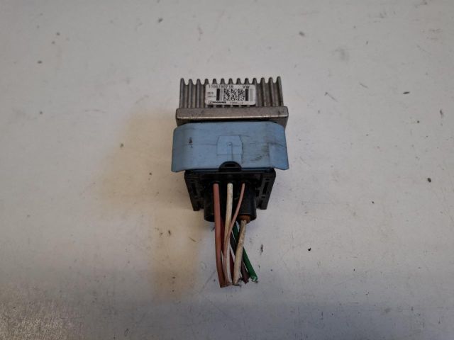 bontott RENAULT CLIO IV Izzító Relé