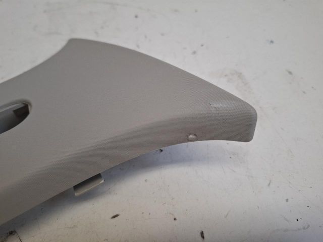 bontott RENAULT CLIO IV Jobb B Oszlop Burkolat