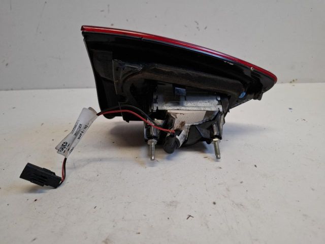 bontott RENAULT CLIO IV Jobb Belső Hátsó Lámpa