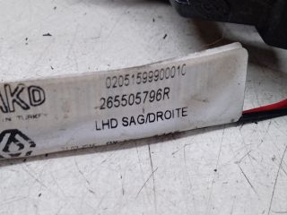 bontott RENAULT CLIO IV Jobb Belső Hátsó Lámpa