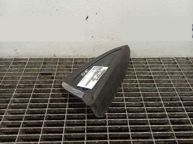 bontott RENAULT CLIO IV Jobb C Oszlop