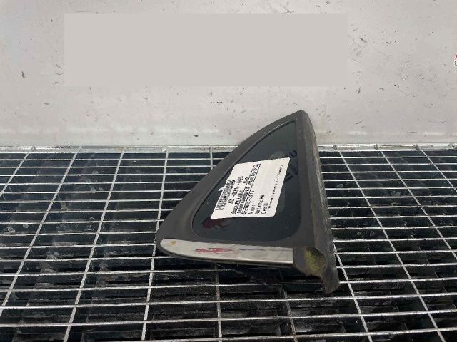 bontott RENAULT CLIO IV Jobb C Oszlop