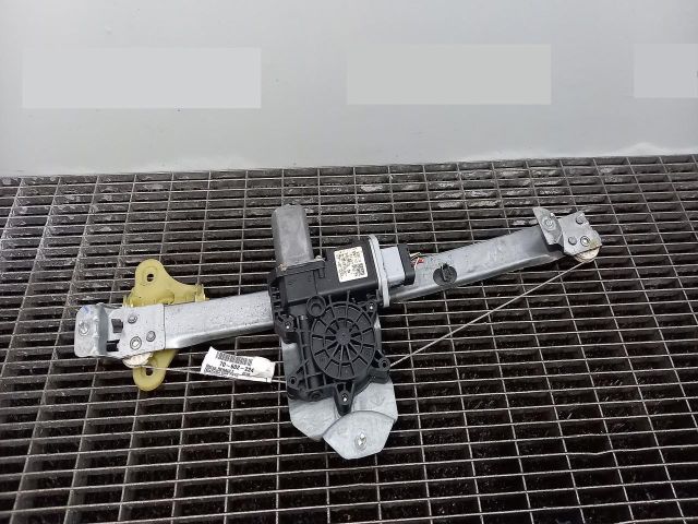 bontott RENAULT CLIO IV Jobb első Ablakemelő Szerkezet (Elektromos)