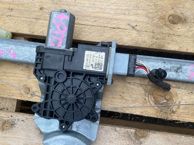 bontott RENAULT CLIO IV Jobb első Ablakemelő Szerkezet (Elektromos)