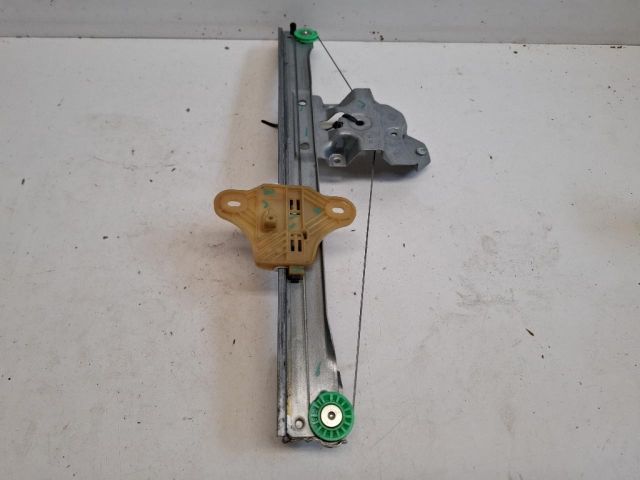 bontott RENAULT CLIO IV Jobb első Ablakemelő Szerkezet (Elektromos)