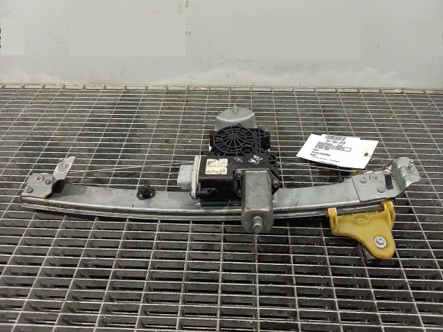 bontott RENAULT CLIO IV Jobb első Ablakemelő Szerkezet (Elektromos)