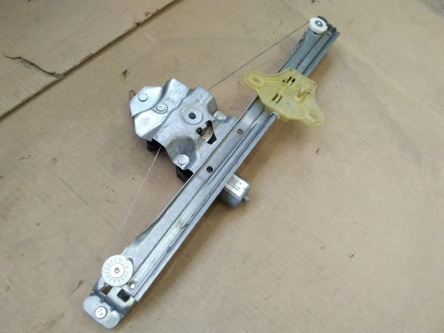 bontott RENAULT CLIO IV Jobb első Ablakemelő Szerkezet (Elektromos)