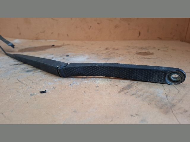 bontott RENAULT CLIO IV Jobb első Ablaktörlő Kar