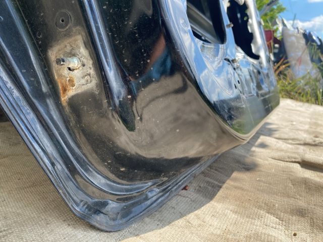 bontott RENAULT CLIO IV Jobb első Ajtó (Üres lemez)