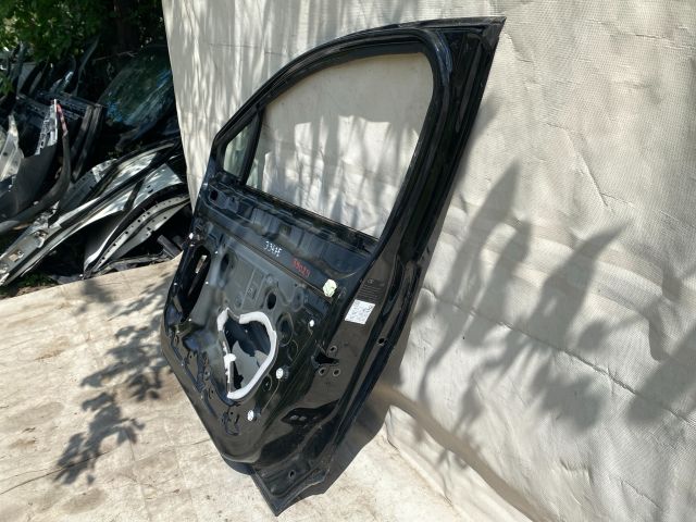 bontott RENAULT CLIO IV Jobb első Ajtó (Üres lemez)