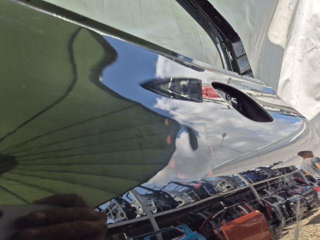 bontott RENAULT CLIO IV Jobb első Ajtó (Üres lemez)