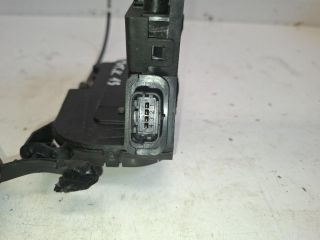 bontott RENAULT CLIO IV Jobb első Ajtózár