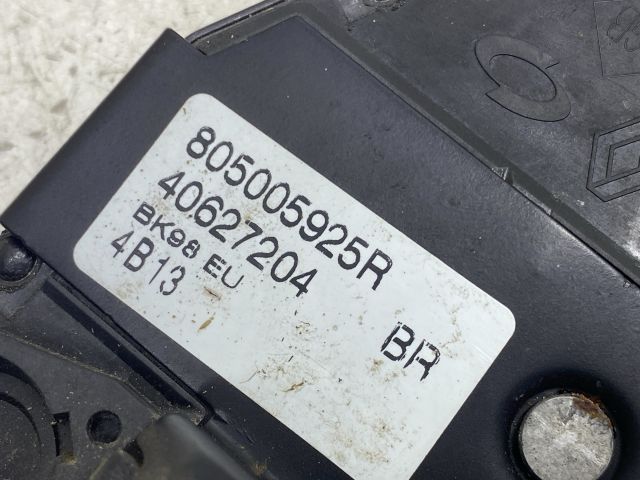 bontott RENAULT CLIO IV Jobb első Ajtózár