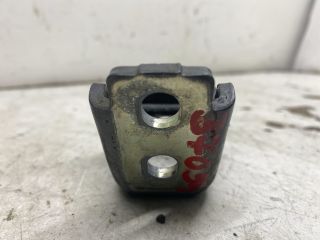 bontott RENAULT CLIO IV Jobb első Alsó Zsanér