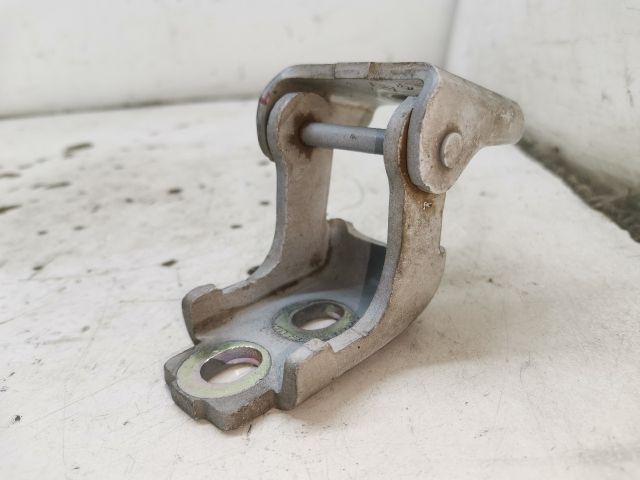 bontott RENAULT CLIO IV Jobb első Alsó Zsanér