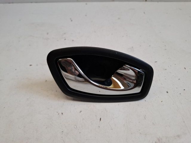 bontott RENAULT CLIO IV Jobb első Belső Kilincs