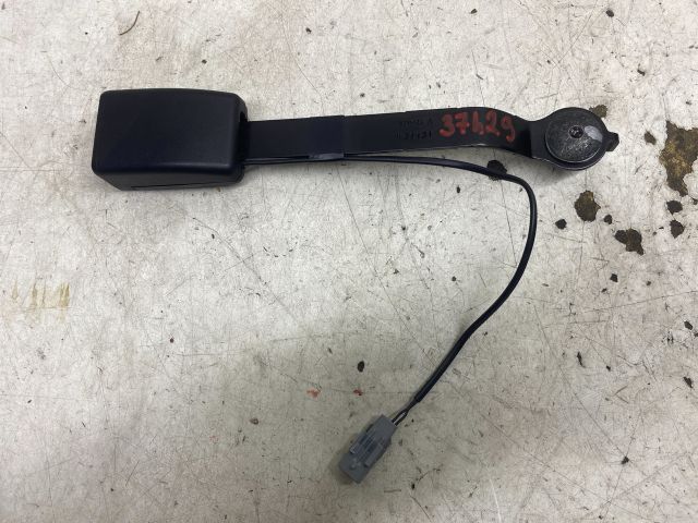 bontott RENAULT CLIO IV Jobb első Biztonsági Öv Csat