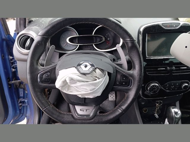 bontott RENAULT CLIO IV Jobb első Biztonsági Öv Csat