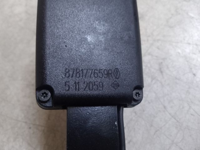 bontott RENAULT CLIO IV Jobb első Biztonsági Öv Csat