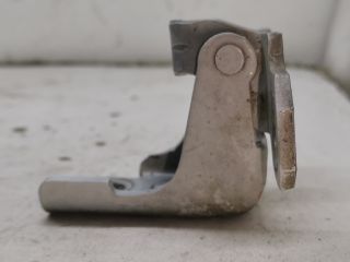 bontott RENAULT CLIO IV Jobb első Felső Zsanér