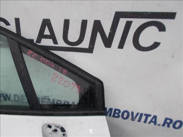 bontott RENAULT CLIO IV Jobb első Fixüveg (Ajtóban)